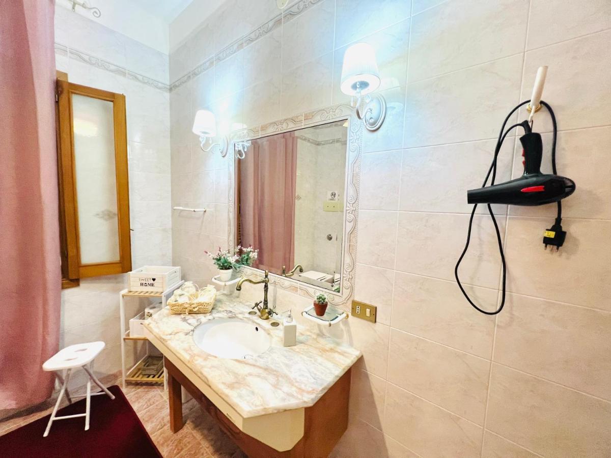 Regina Elena Bed & Breakfast Cinisi Exterior photo